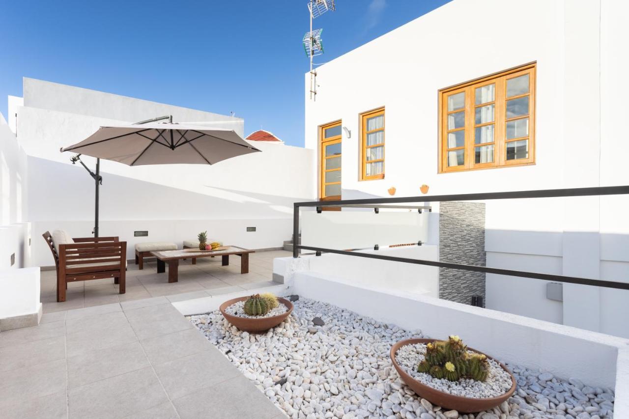 Home2Book Spectacular Studio Los Silos, Terrace エクステリア 写真